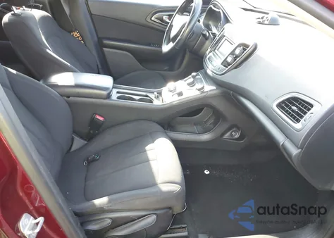 2015 Chrysler 200 Limited из США, поврежденный, VIN 1C3CCCAB8FN690120